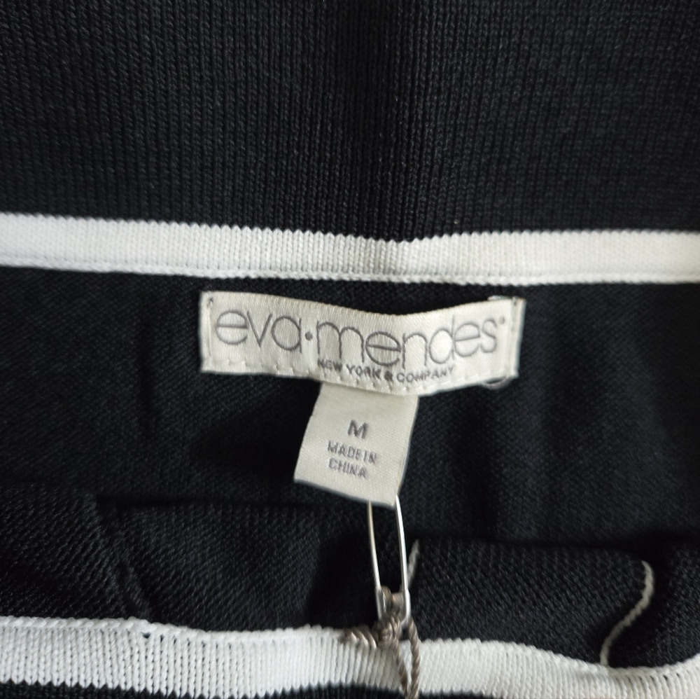 Eva Mendes Sweater Skirt, Medium - Picture 4 of 11